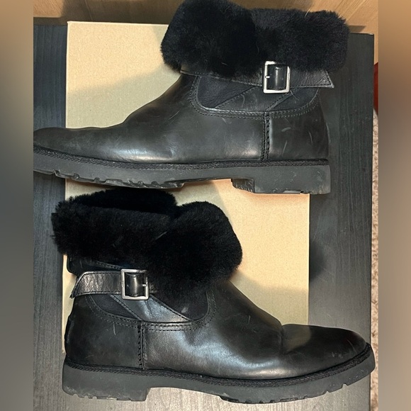 Ugg Women's Romely Buckle Boots - Picture 6 of 15